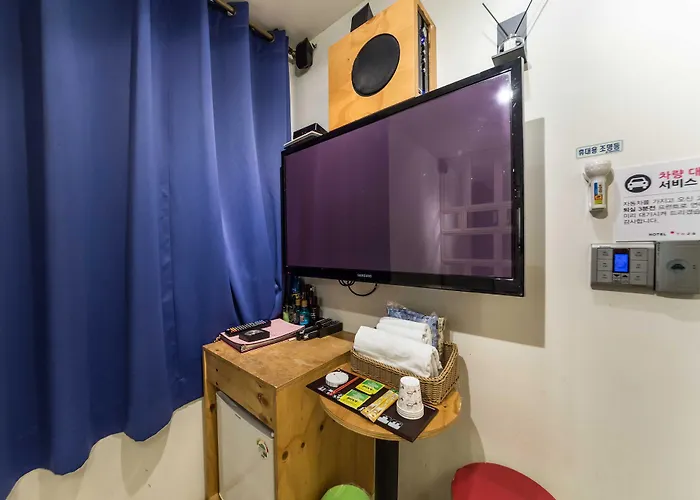 Motel Yaja Yeongdeungpo 3*