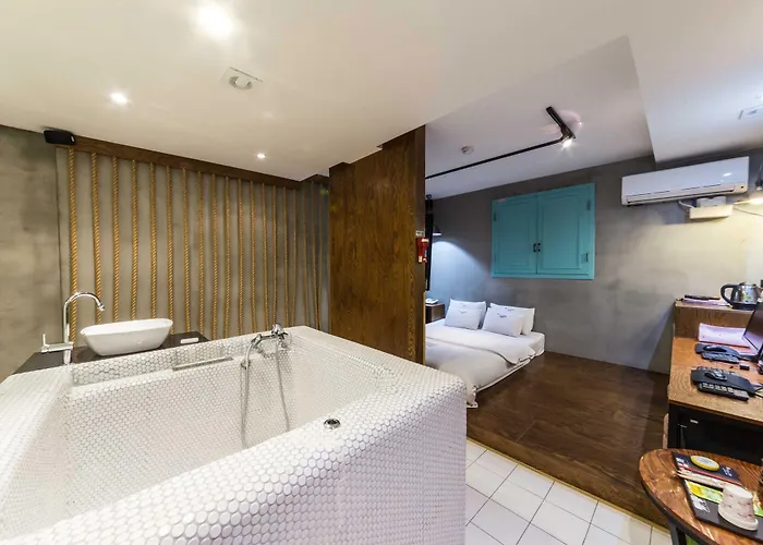 Motel Yaja Yeongdeungpo