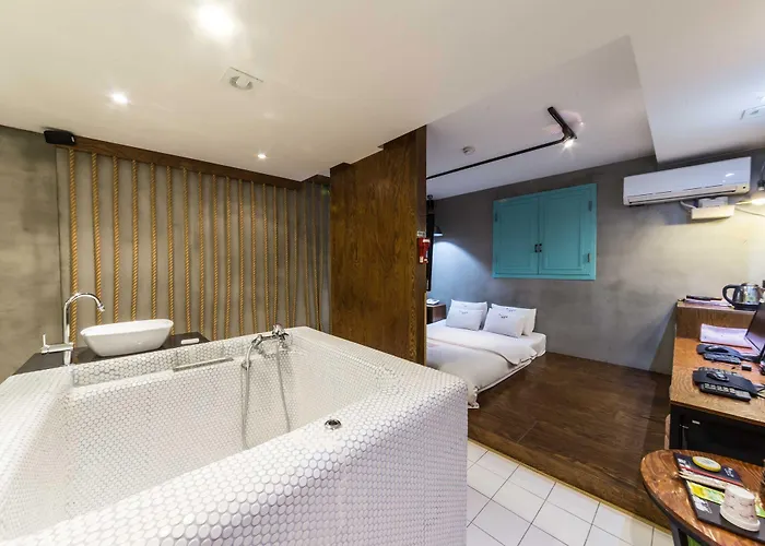 Yaja Yeongdeungpo Motel 3*
